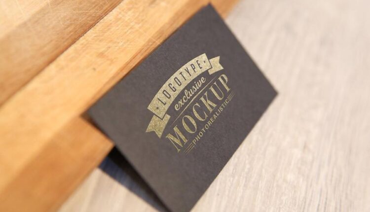 موکاپ کارت ویزیت طلاکوب و یووی موضعی   Photo Mock ups