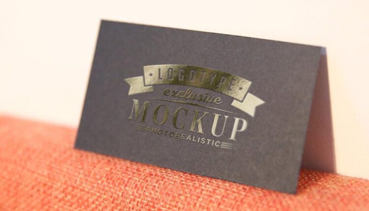 موکاپ کارت ویزیت طلاکوب و یووی موضعی   Photo Mock ups