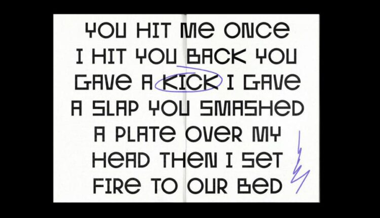 فونت انگلیسی نمایشی میراتریکس   Miratrix Font