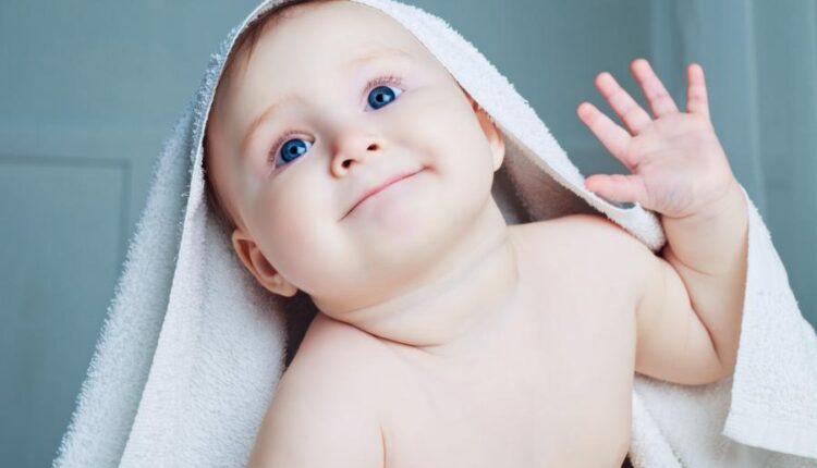 10 عکس استوک بچه با حوله   Baby with a towel   10 UHQ JPEG