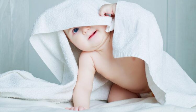 10 عکس استوک بچه با حوله   Baby with a towel   10 UHQ JPEG