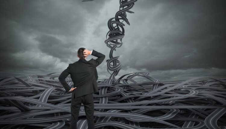 23 عکس استوک تفکر خلاق   Building a new creative idea