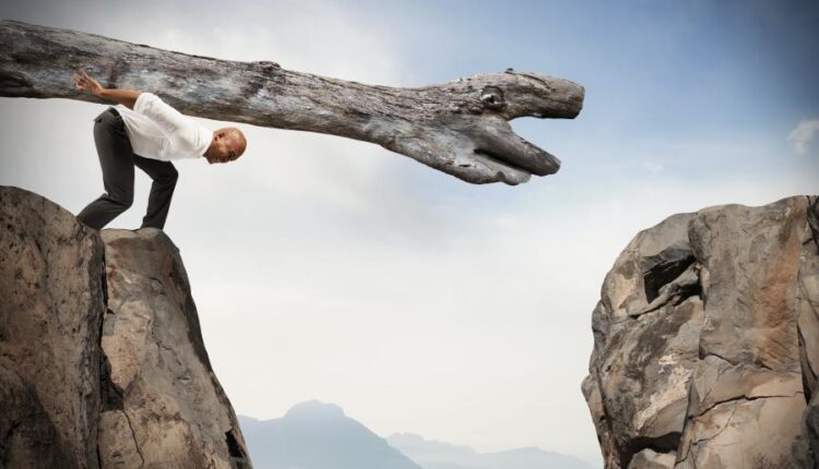 23 عکس استوک تفکر خلاق   Building a new creative idea