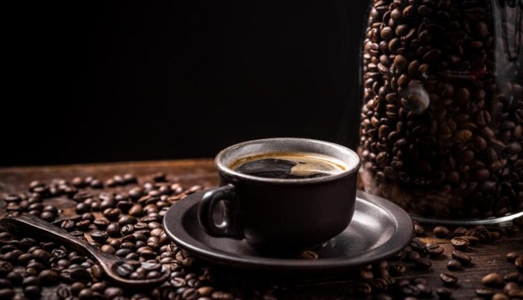 18 عکس استوک قهوه و فنجان قهوه   Coffee cups 18