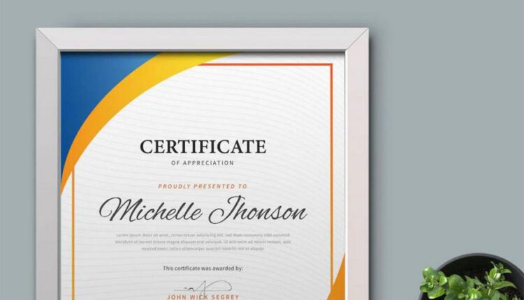 طرح لایه باز قالب مدرک و گواهینامه   Certificate Template Pro