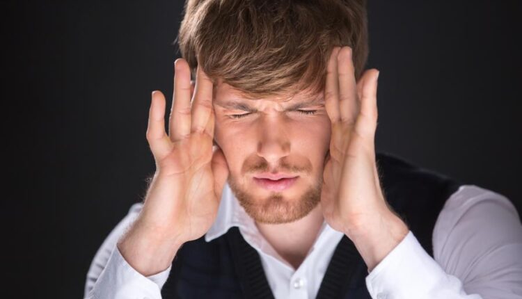 25 عکس استوک سردرد و میگرن   Migraine headache depression