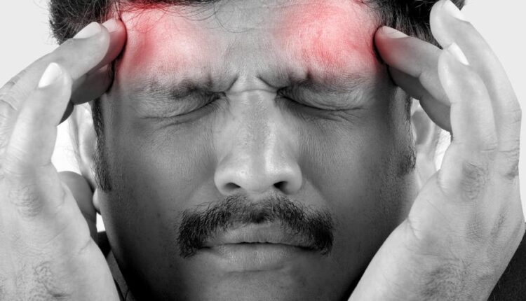 25 عکس استوک سردرد و میگرن   Migraine headache depression