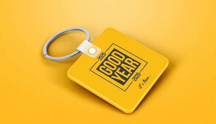 موکاپ جاکلیدی مربعی   Square Keychain Mockup