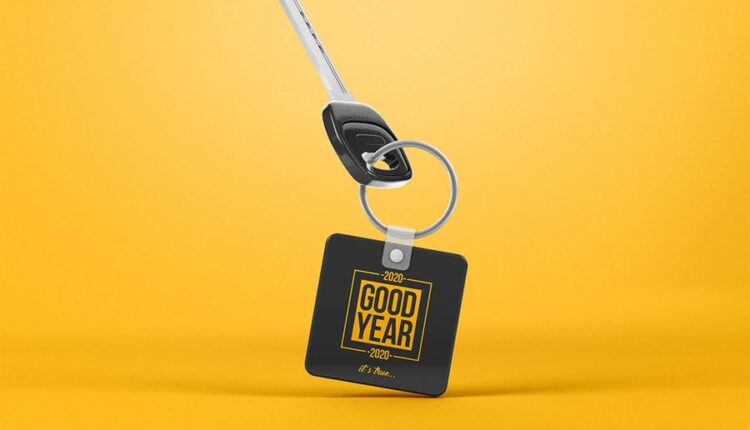 موکاپ جاکلیدی مربعی   Square Keychain Mockup