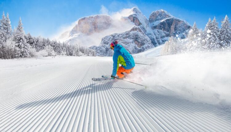 عکس استوک اسکی بر روی برف   Photos   Skiing Set 11