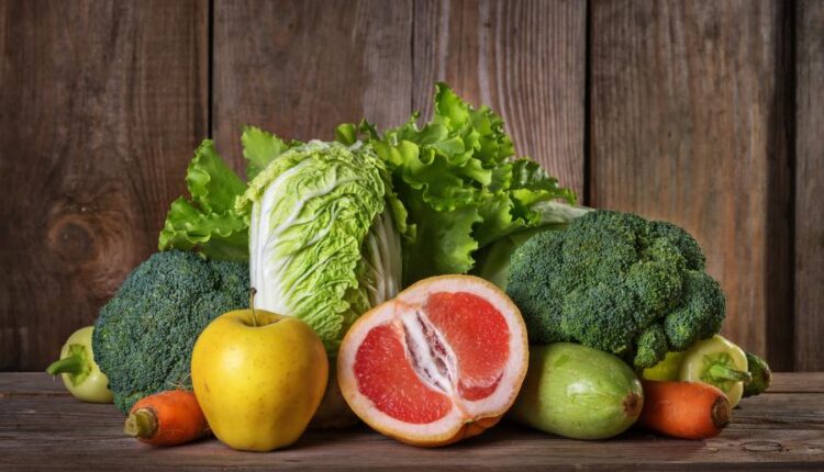 عکس استوک غذای رژیمی   Сoncept of a balanced diet