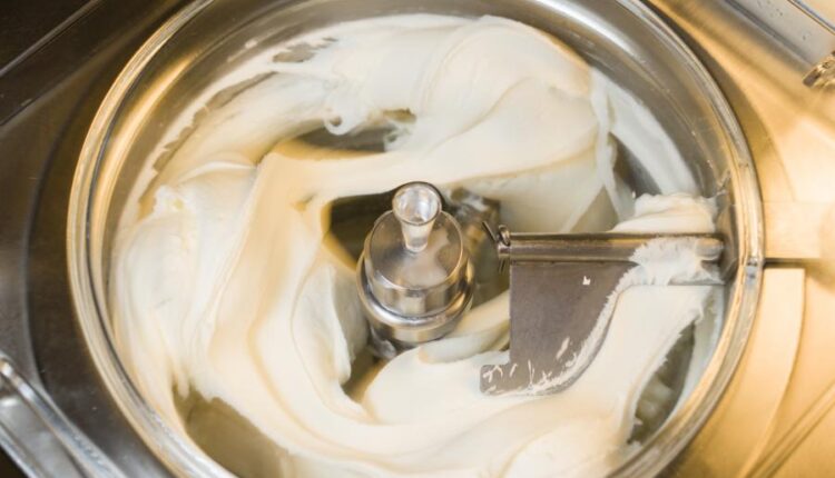 15 عکس استوک بستنی   Ice cream preparation 15
