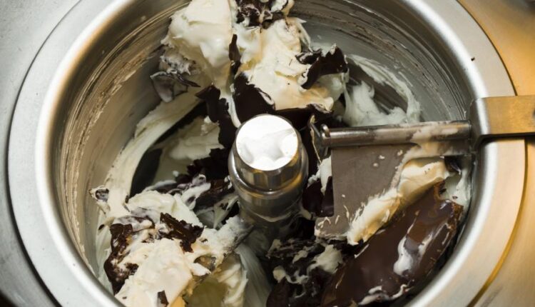 15 عکس استوک بستنی   Ice cream preparation 15