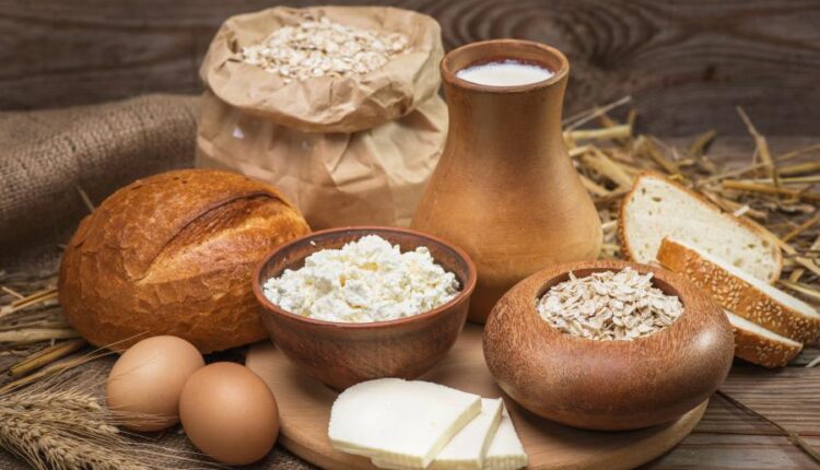 عکس استوک غذای رژیمی   Сoncept of a balanced diet