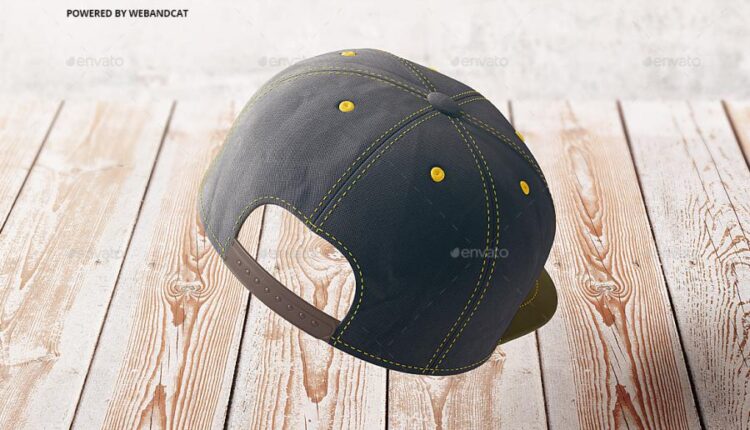 موکاپ کلاه کپ از زاویه بالا   Snapback Cap Mockup