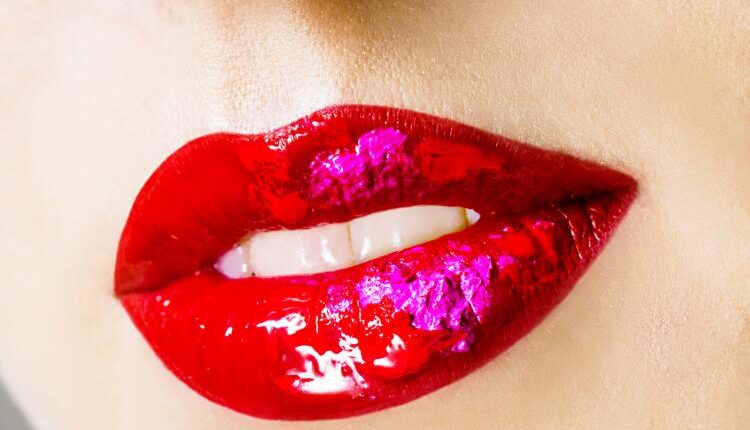 عکس استوک لب و آرایش لب – Lips And Lipstick Stock Photo
