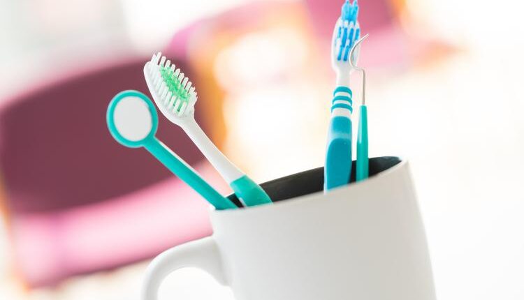 عکس استوک دندان و بهداشت دهان – Toothbrush Stock Photos